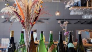 ・ 「10月の日本酒」第二弾！！ □武勇 純米吟醸 山田錦 黒ラベル □粉雪 生もと純米大吟醸 海鳴り □ますらお 辛口純米 五百万石 □長良川 本醸造 超辛口生原酒 □松みどり 純米吟醸 秋あがり □寒紅梅 純米吟醸 AROM A 北雫